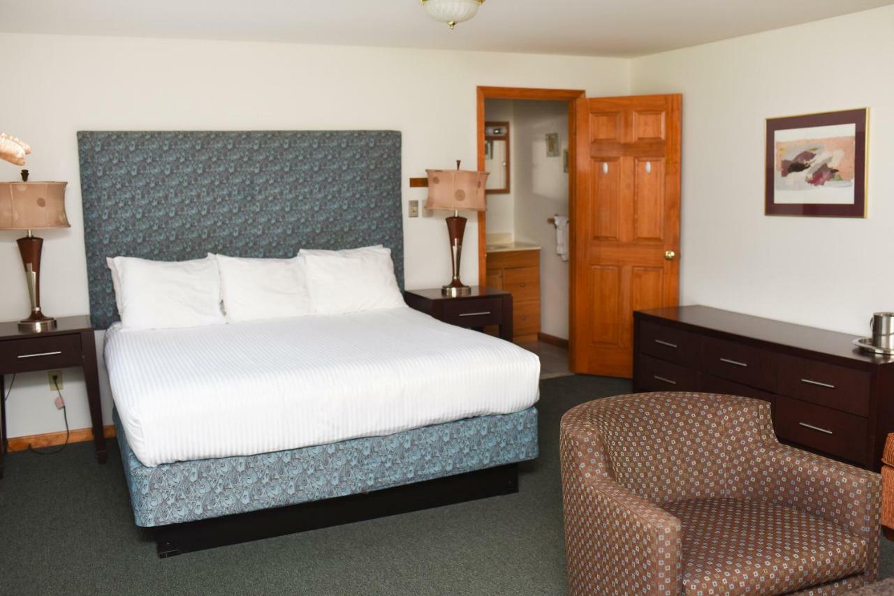 Chestnut Grove Family Resort Mount Pocono Exterior foto